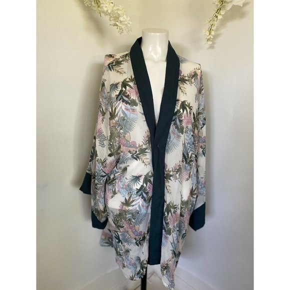Xhilaration Beach Open Cover Up Kimono Top Women's M/L Floral Tropical Aloha EUC - Picture 11 of 12